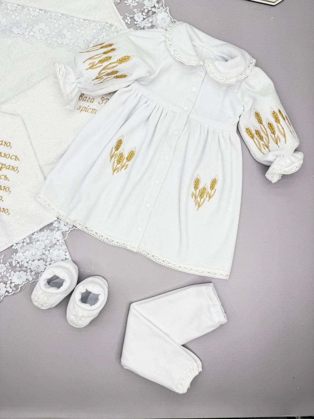 Преміальний набір для хрещення дівчинки «Royal Lace» з одягом