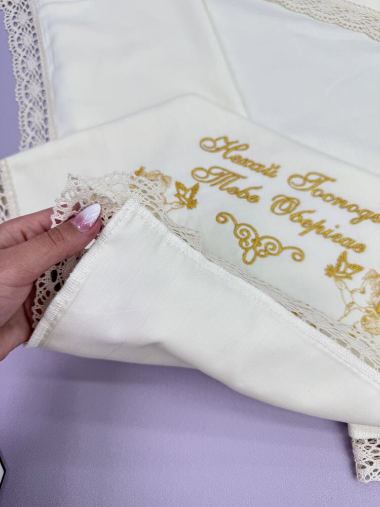 Роскошная сатиновая крыжма «Golden Ivory» с бежевым кружевом.