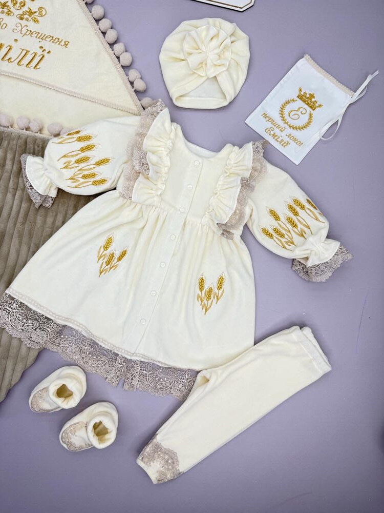 Комплект на крещение для девочки «Золотое Поле»