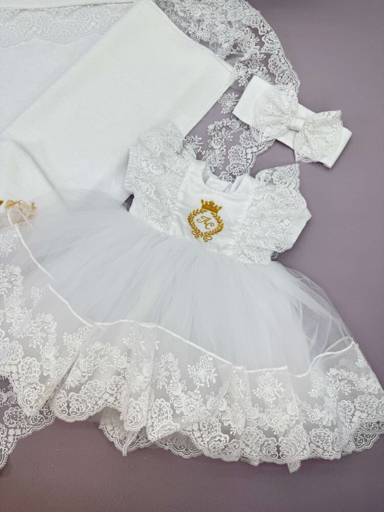 Крестильный набор для девочки «Lace Cloud»: пышное сатиновое платье и повязка