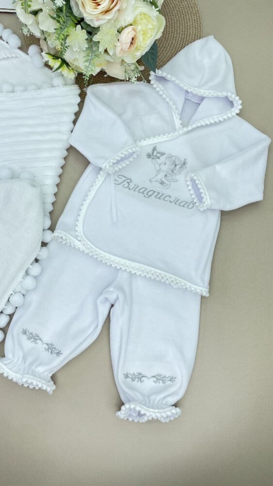 Изысканный крестильный набор «Серебряный Ангел»