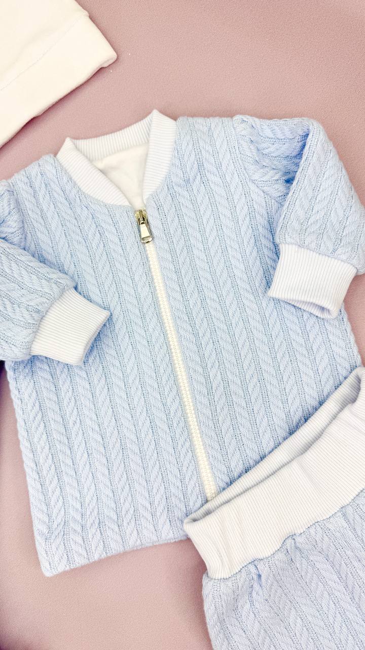 Крестильный набор для мальчика «Голубой Ангел» с крыжмой и одеждой