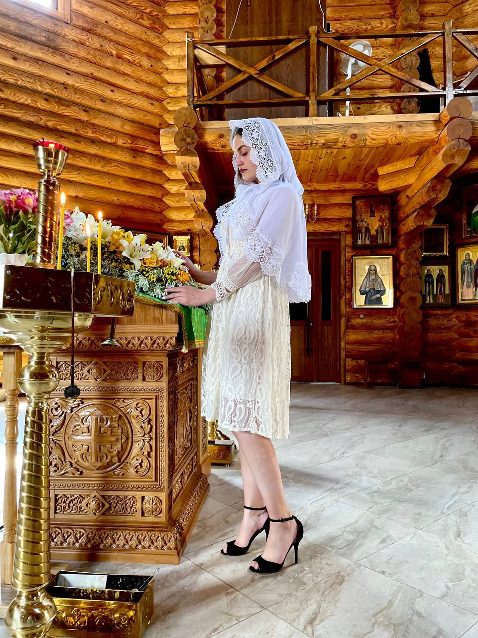 Палантин із шифону «Graceful Lace»: білосніжний з широким мереживом