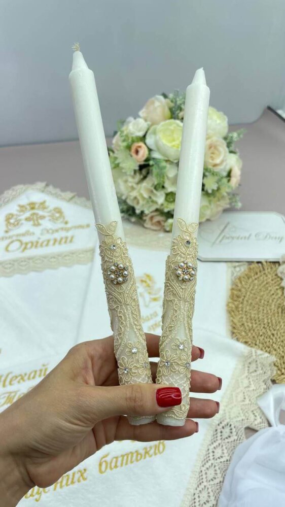 Изысканный набор крестильных свечей «Кружевной Обет»