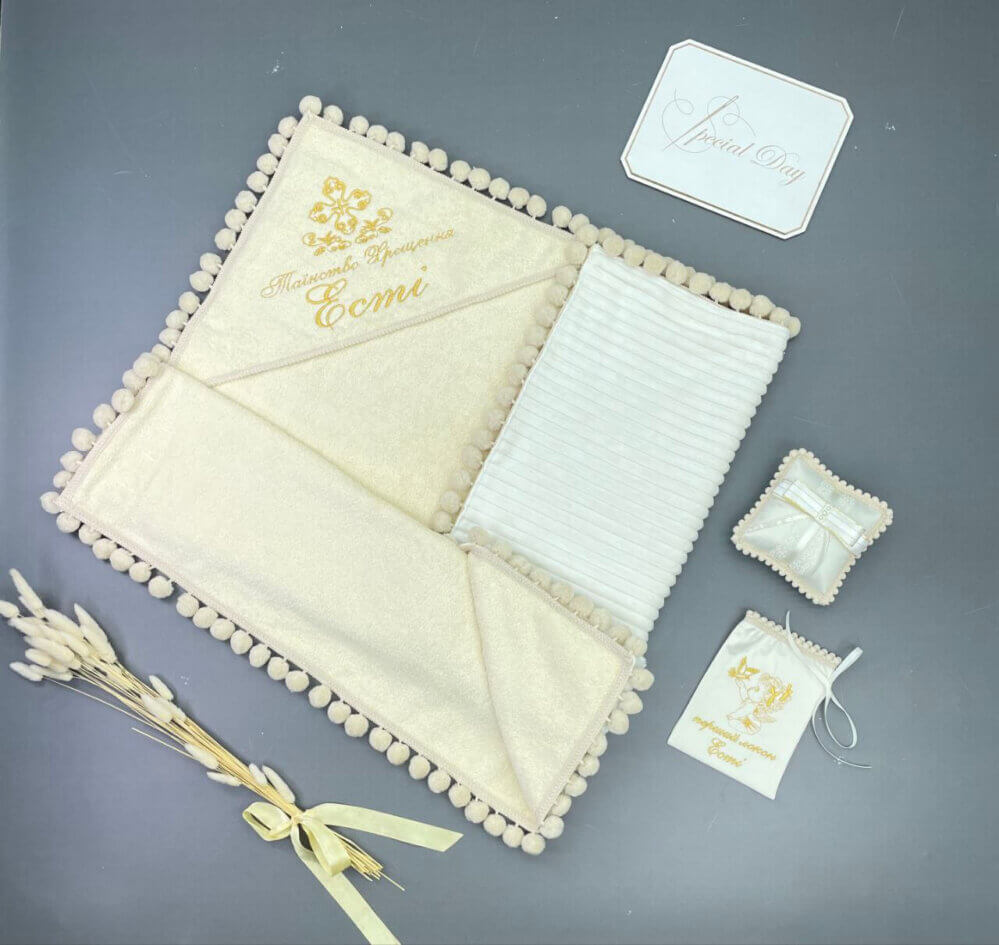 Елітний хрестильний набір «Молочний Оксамит»